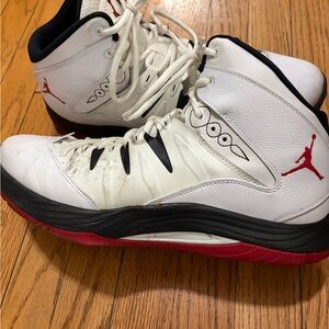 Nike Men's White and Red High-Top Sneakers